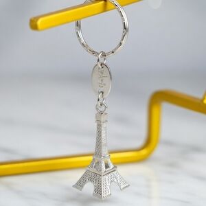 Silver Eiffel Tower Keychain / Bag charm